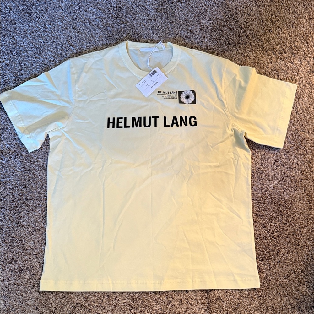 Helmut Lang Sz Lg Soft NWT Yellow Short Sleeve Tee. Super soft material.